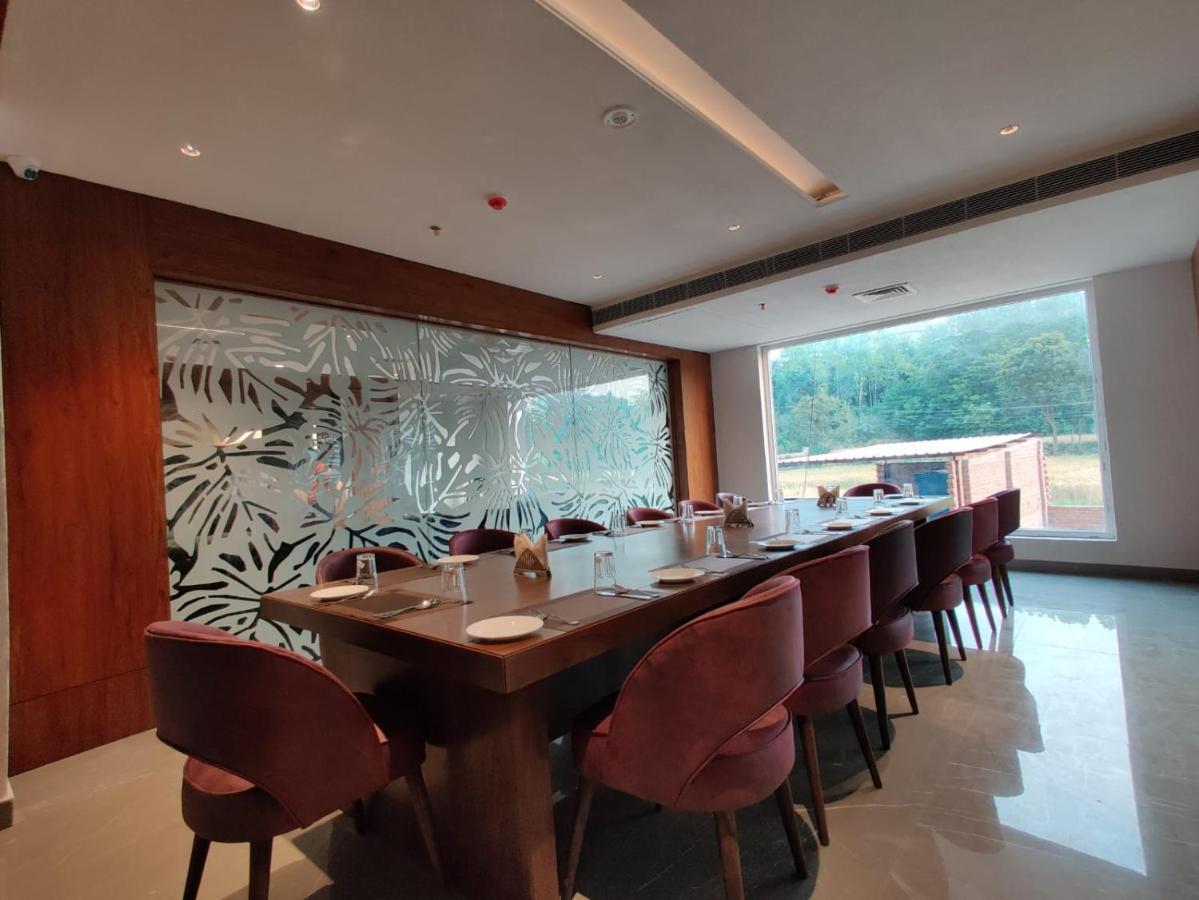 Hotel Parth Una  ภายนอก รูปภาพ